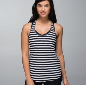 Lululemon Water bound Singlet Apex Stripe Black And White Tank Top Size S / M